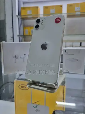 Apple iPhone 11 128 GB White