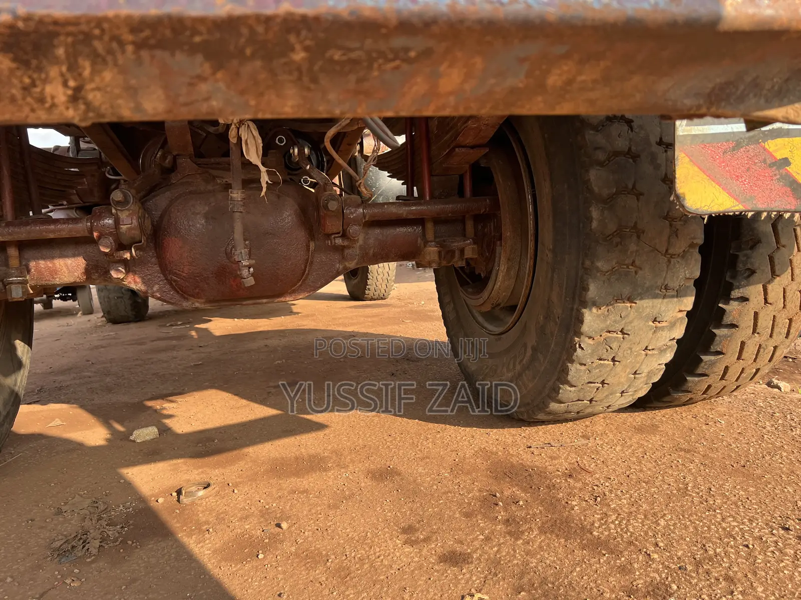 Mercedes Benz Dump Truck 4*4