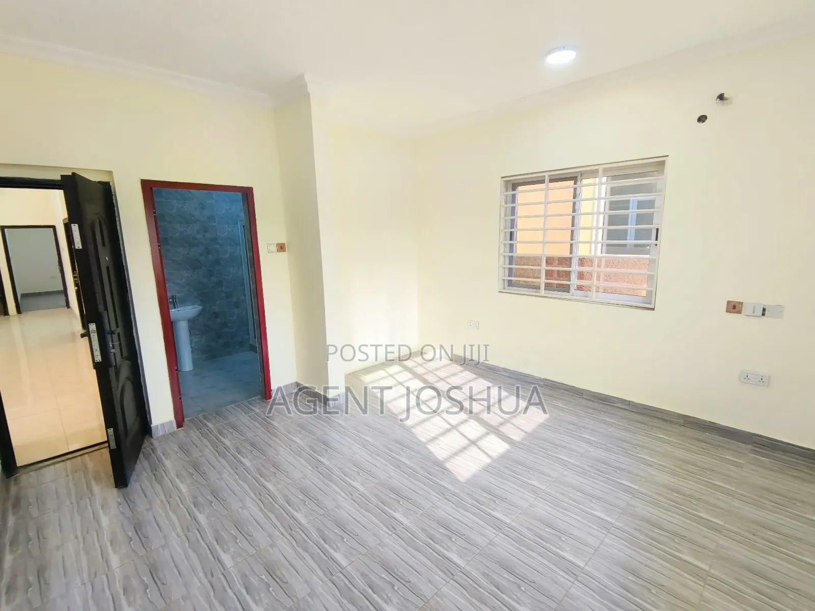 3bdrm House in Justice Tawiah, Spintex for sale