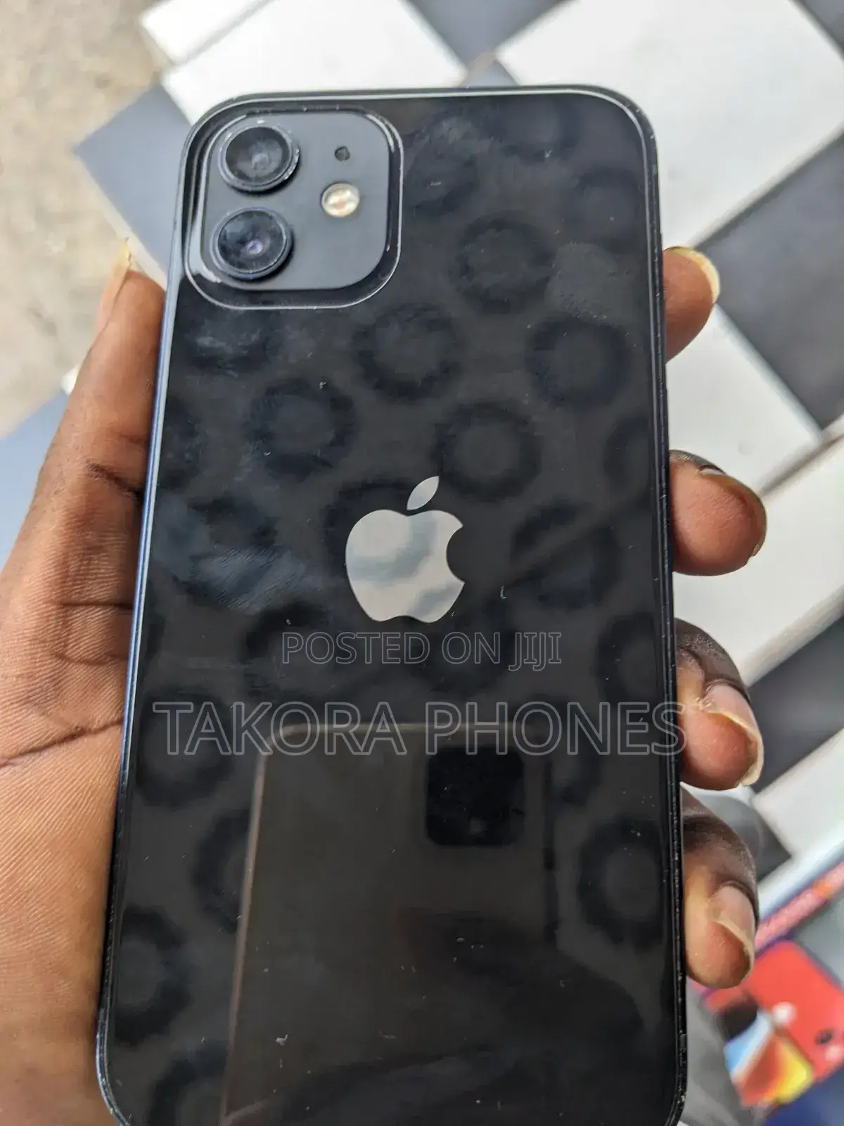 Apple iPhone 12 64 GB Black