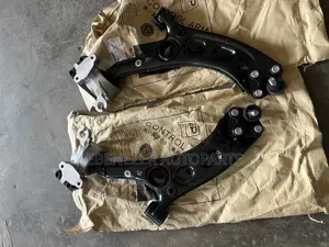 Honda CRV Lower Arm Pair 2017 2018 2019 2020 2021 2022