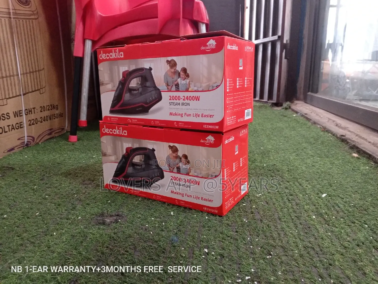 Brand New Decakila Steam Iron Steam Iron