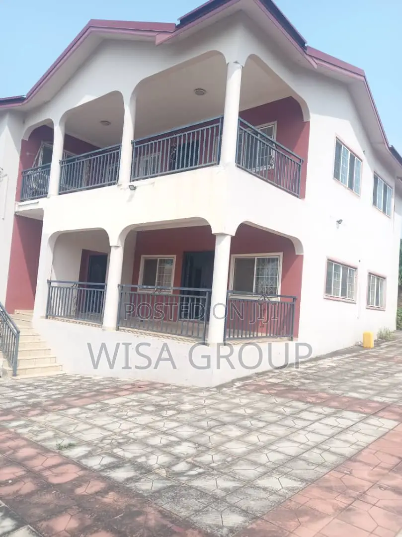 4bdrm Duplex in Wisa Groups, Accra Metropolitan for rent