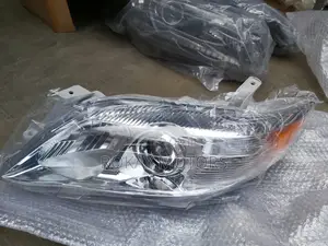 Camry 2010,2011 Headlights Pair