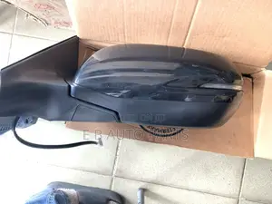 Honda CRV 2017-2020 Mirror With Sensor and Light (Left)