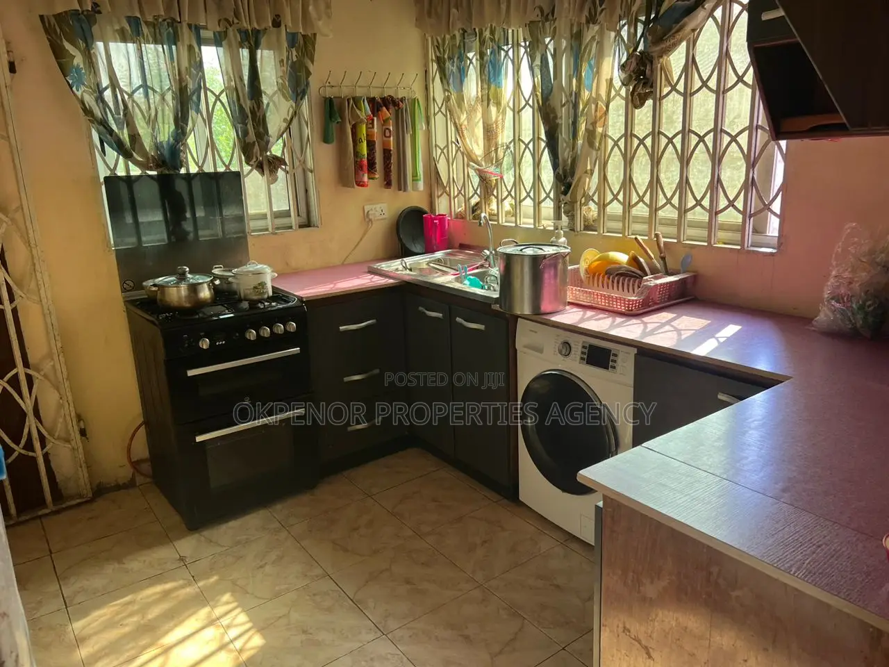 3bdrm House in Com25 Annex, Tema Metropolitan for sale