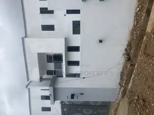 3bdrm Duplex in Xcellence Properties, Ashomang Estate for sale
