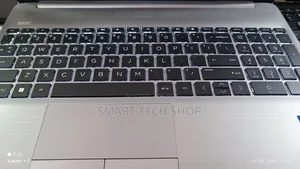 New Laptop HP 250 G8 16GB Intel Core I7 SSD 512GB
