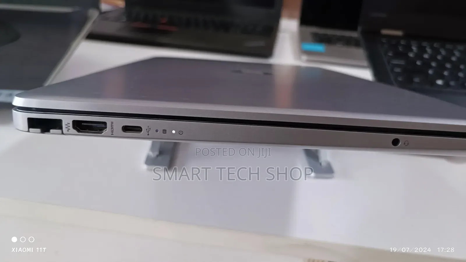New Laptop HP 250 G8 16GB Intel Core I7 SSD 512GB