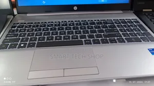 New Laptop HP 250 G8 16GB Intel Core I7 SSD 512GB
