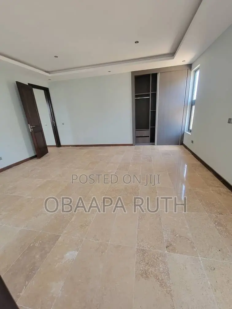4bdrm Townhouse / Terrace in Tseaddo for rent