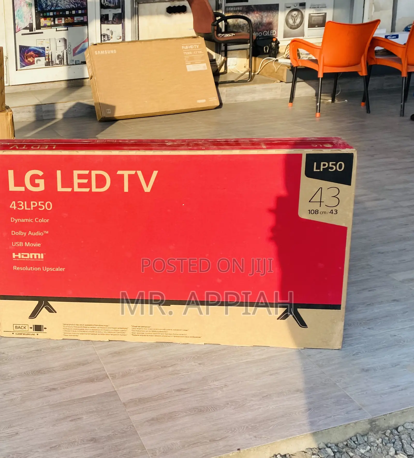 Quality LG 43LP5000 43 Inch Full HD Television(Black).