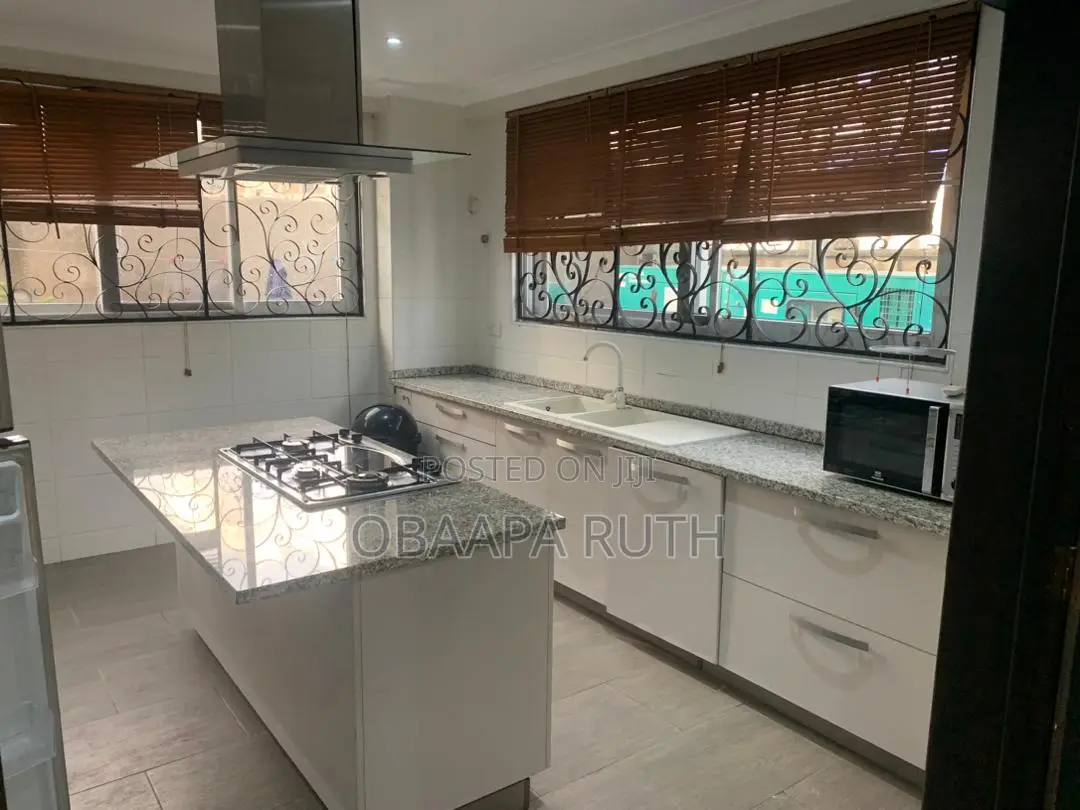 4bdrm Townhouse / Terrace in Tseaddo for rent