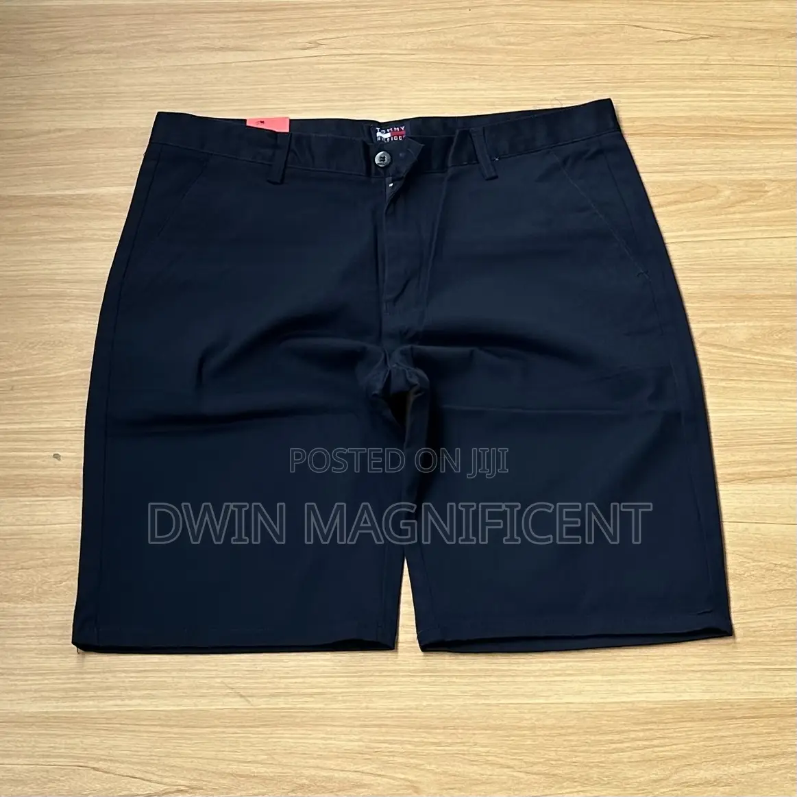 Plain Tommy Hilfiger Khaki Shorts