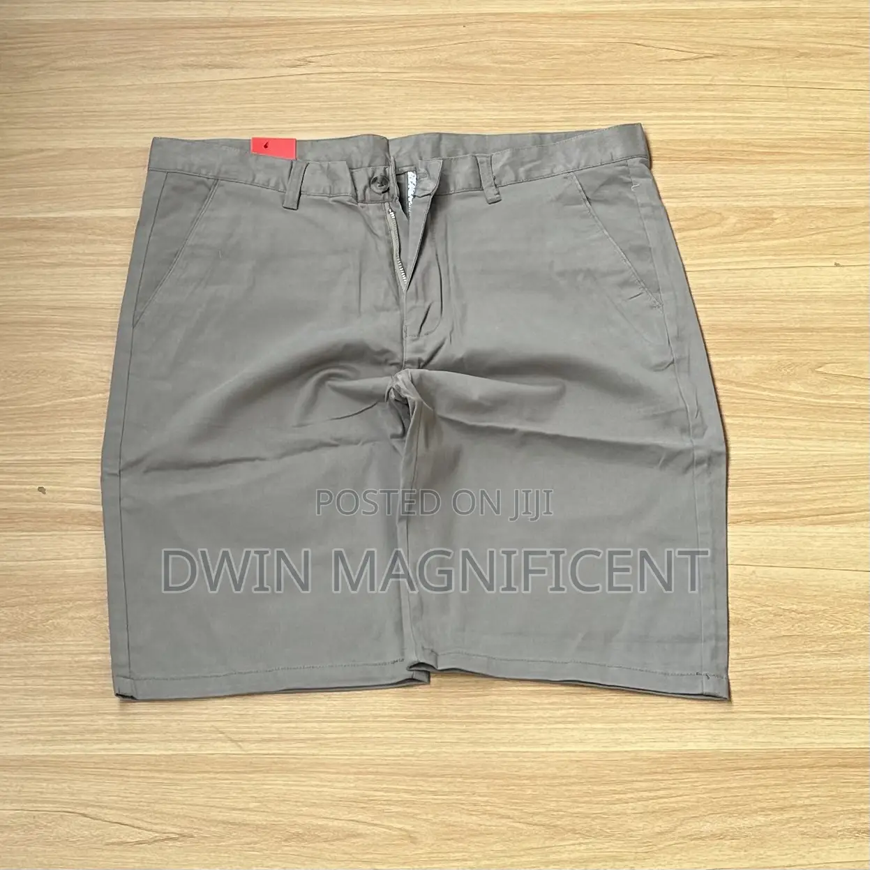 Plain Tommy Hilfiger Khaki Shorts