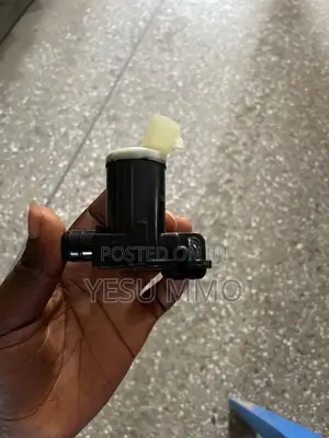 CR-V 17 Washer Bottle Motor