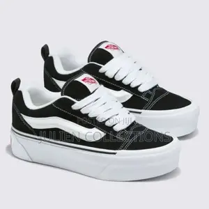 Kun Skool Vans