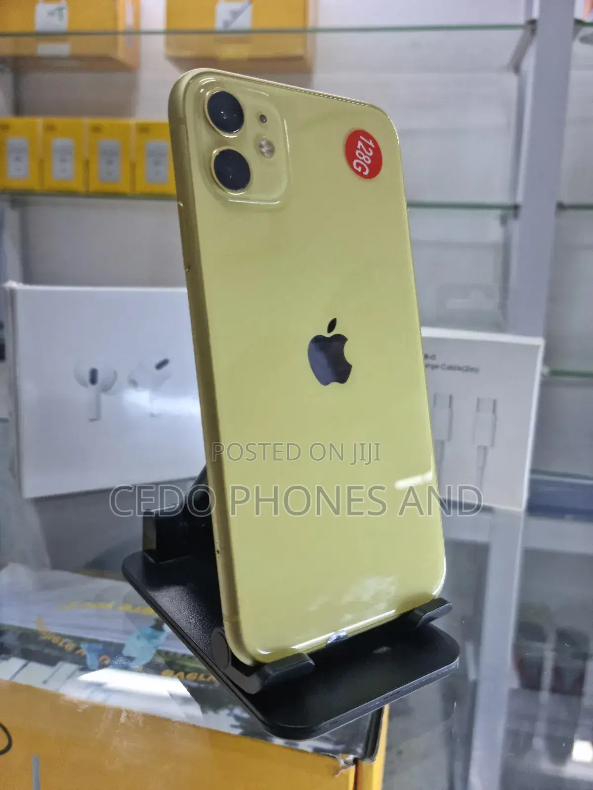 Apple iPhone 11 128 GB Yellow