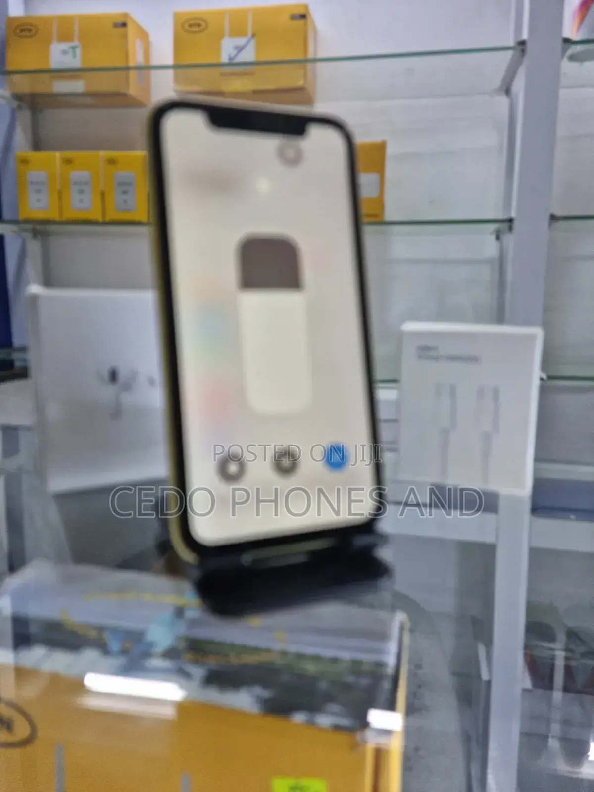 Apple iPhone 11 128 GB Yellow