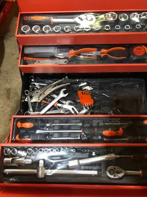 Brand New Tool Box Set
