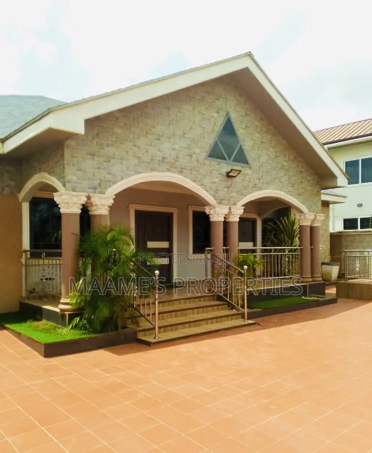 4bdrm House in Abokobi for sale