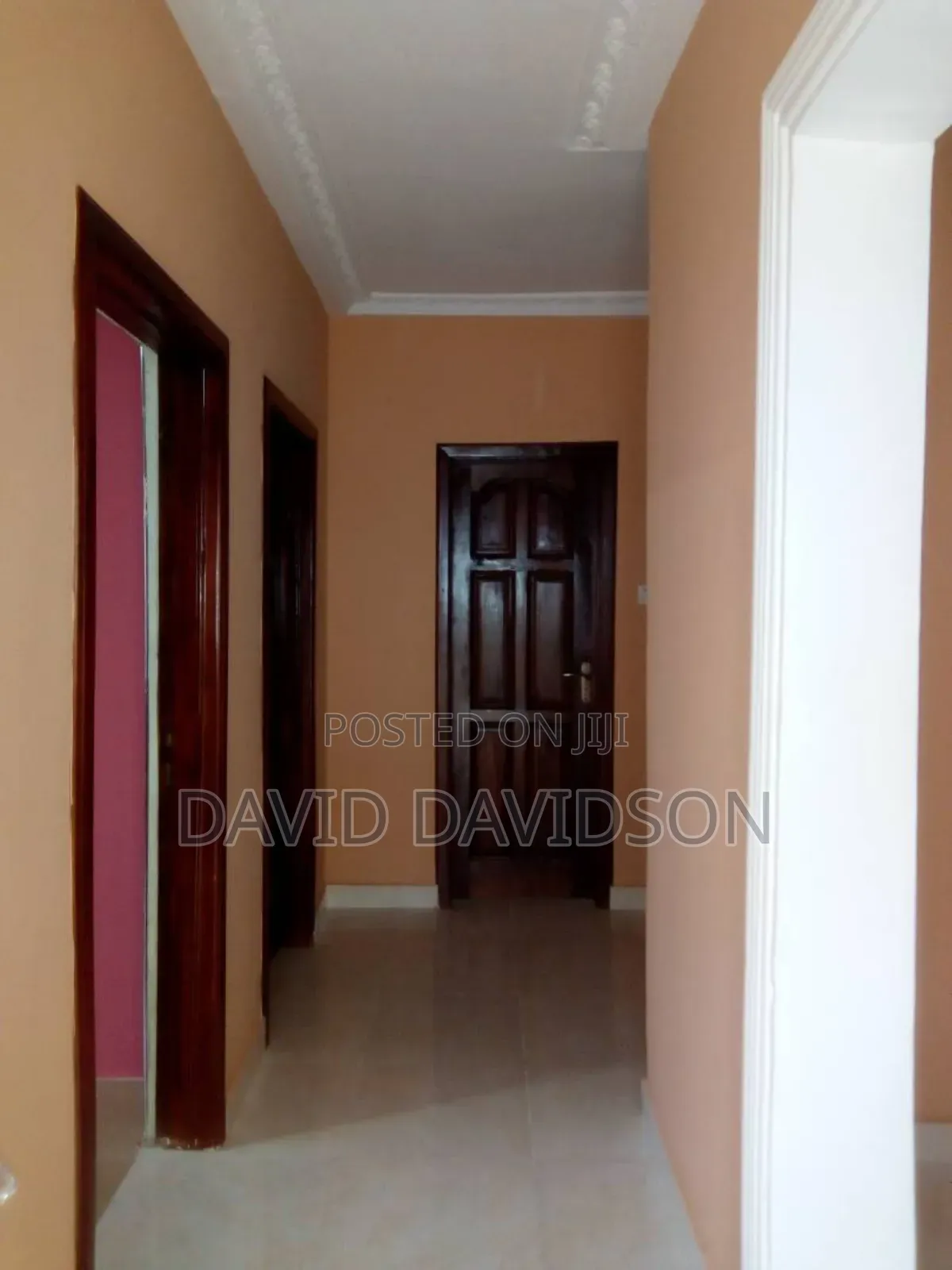 3bdrm Mansion in 3 Bedroom House, Tema Metropolitan for sale