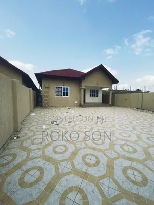 3bdrm House in Dr Roko, Pokuase for sale