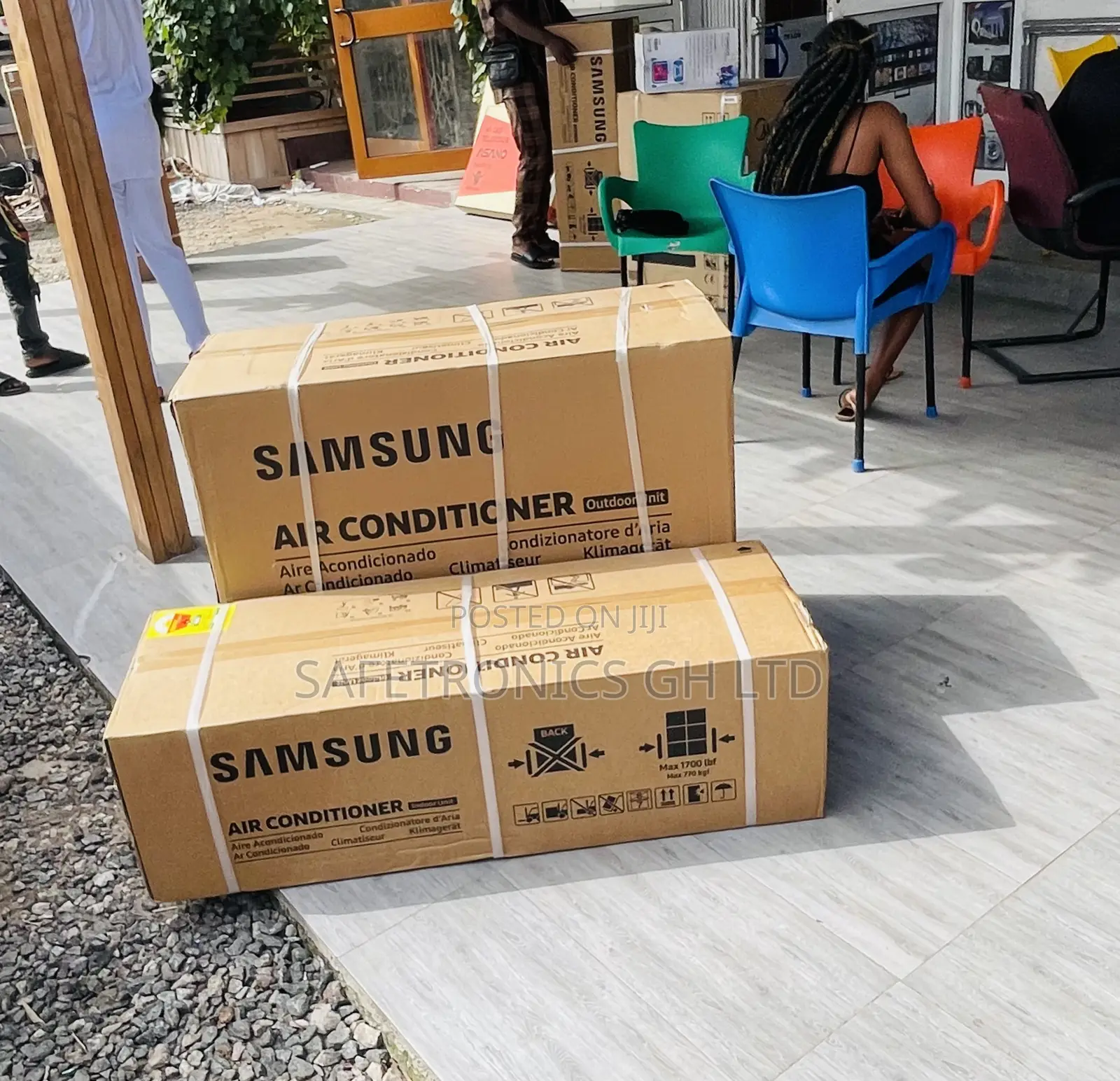 (White) R410 Samsung Gas 1.5hp Essential AC