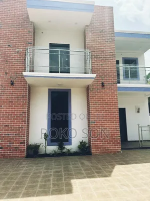 4bdrm Duplex in Dr Roko, Adenta for sale
