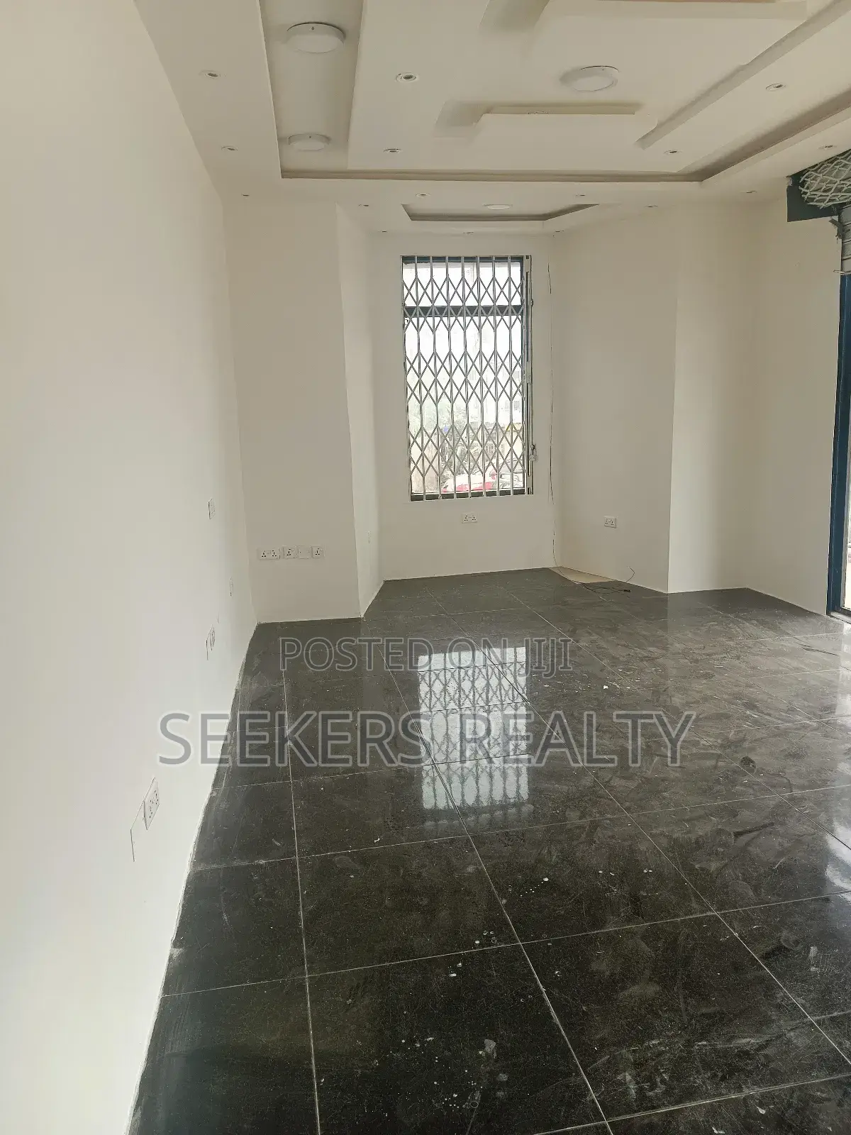 Shop for Rent at Osu