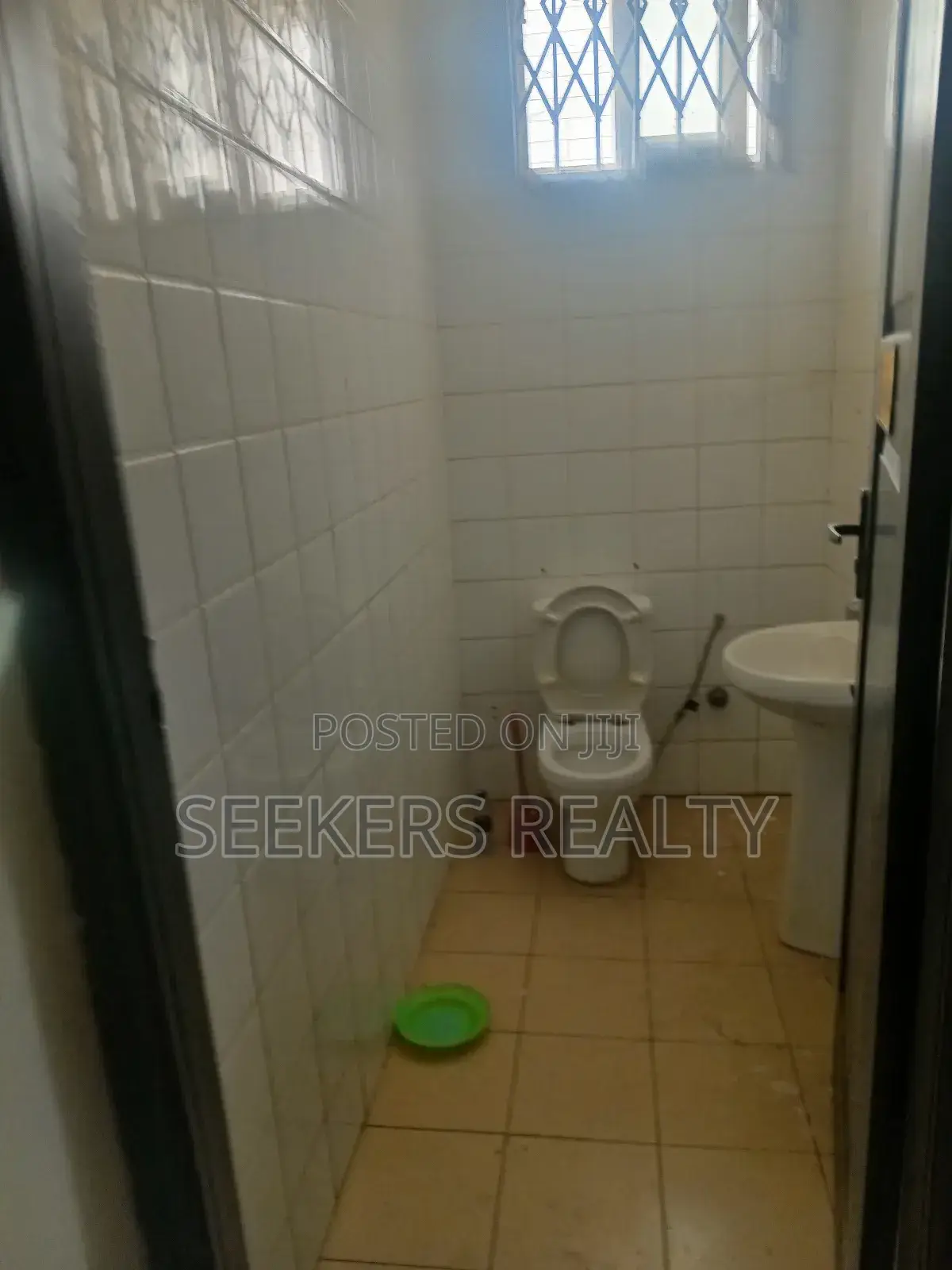 Shop for Rent at Osu