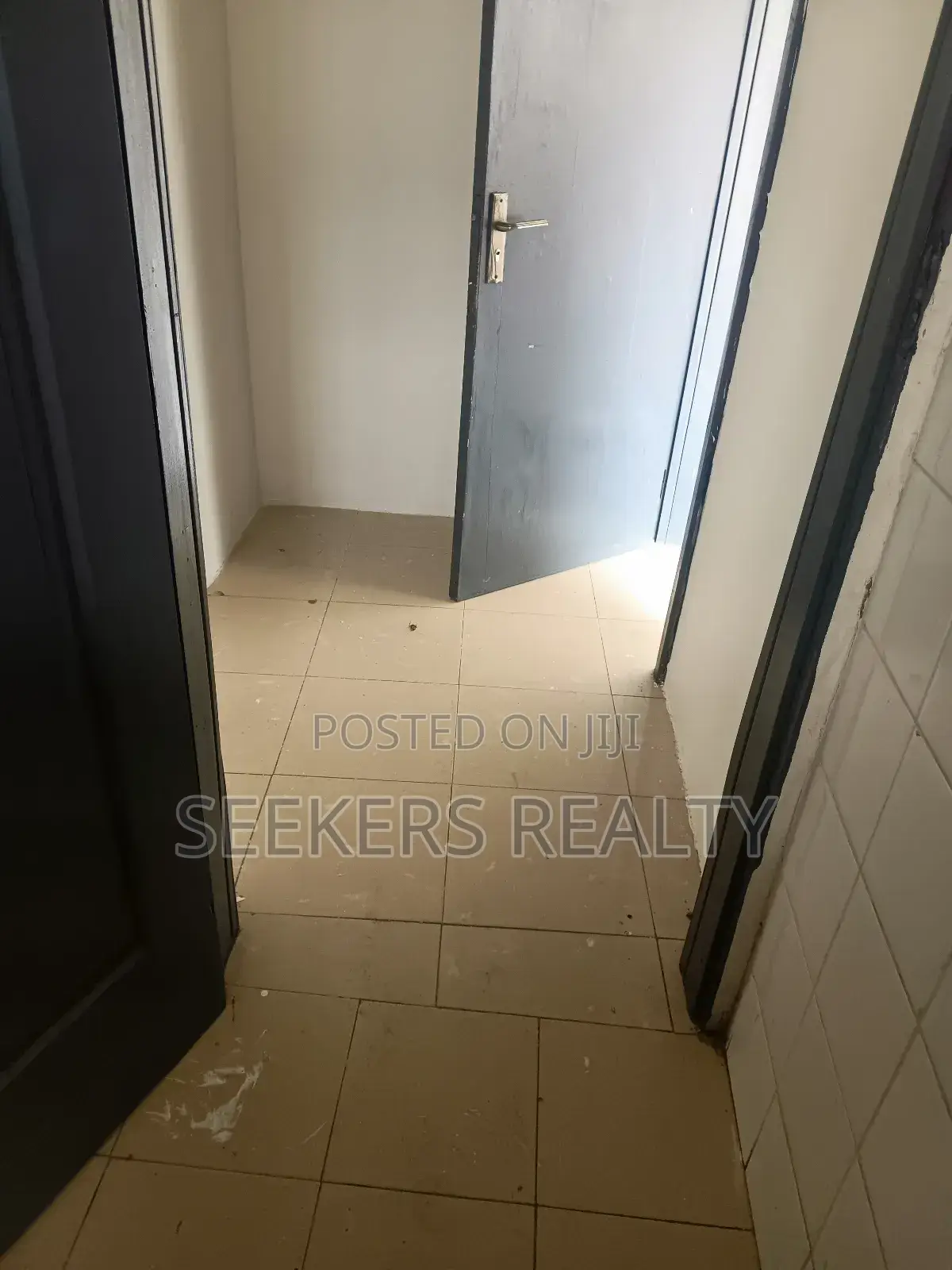 Shop for Rent at Osu