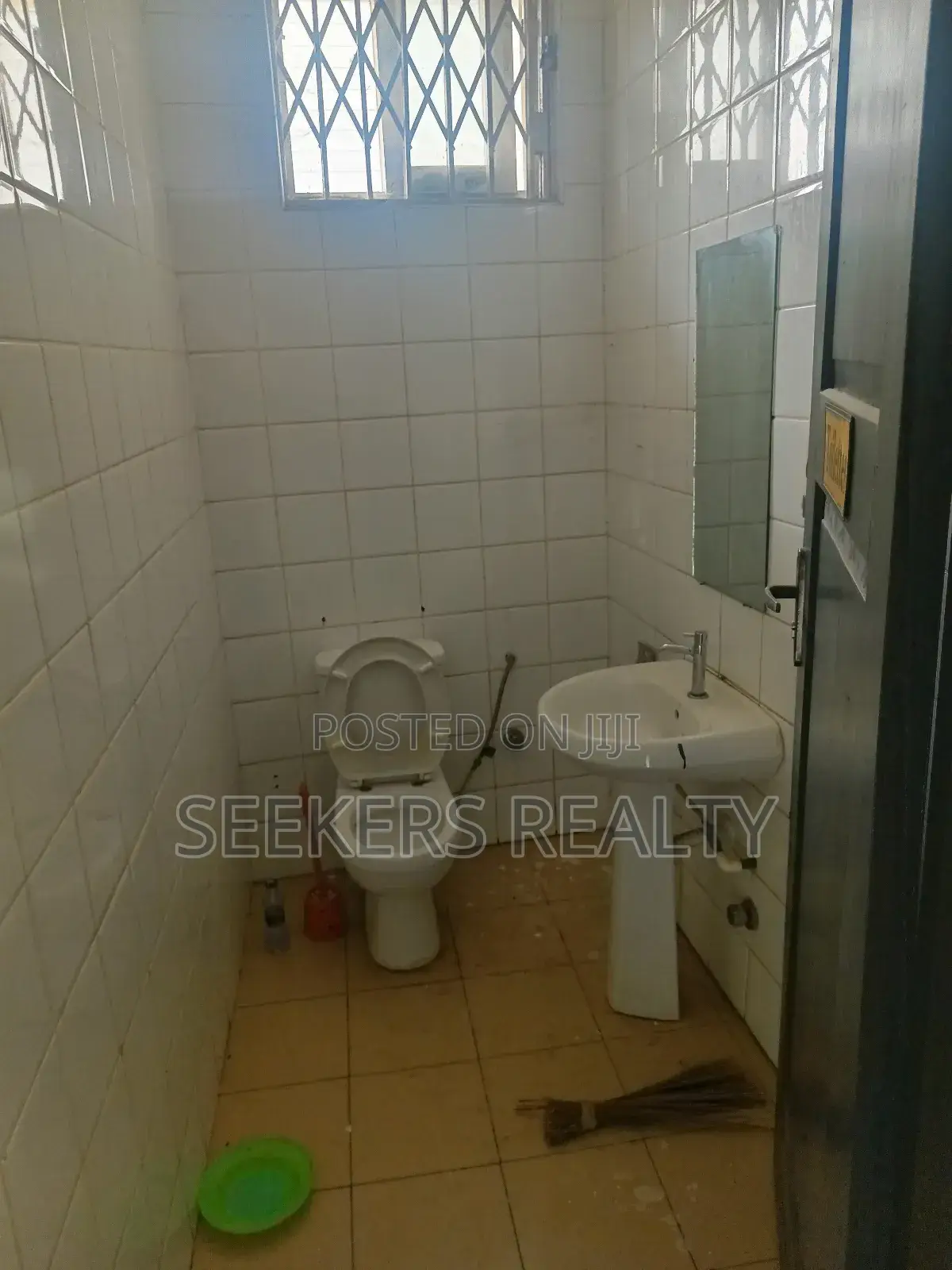 Shop for Rent at Osu