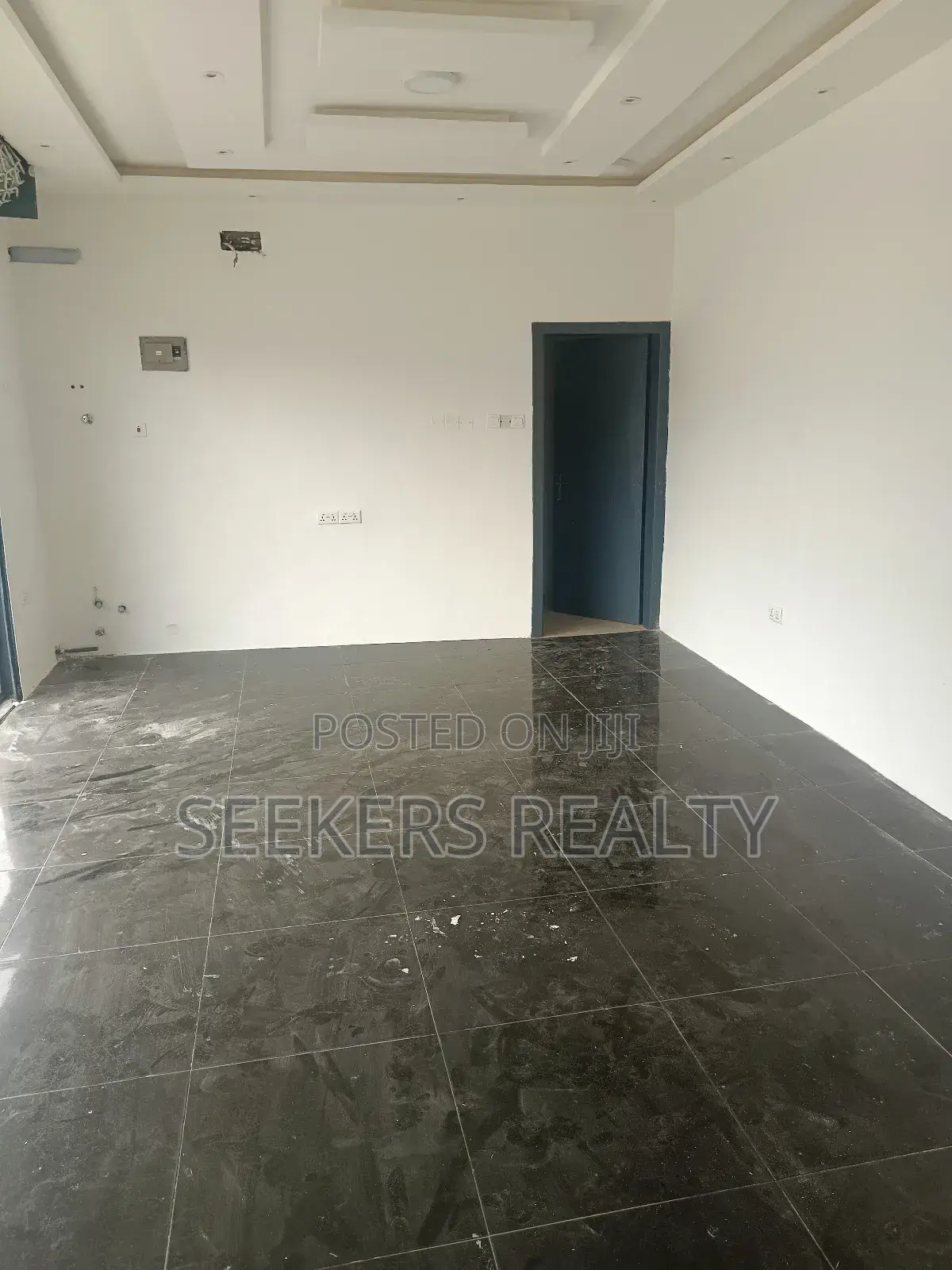 Shop for Rent at Osu