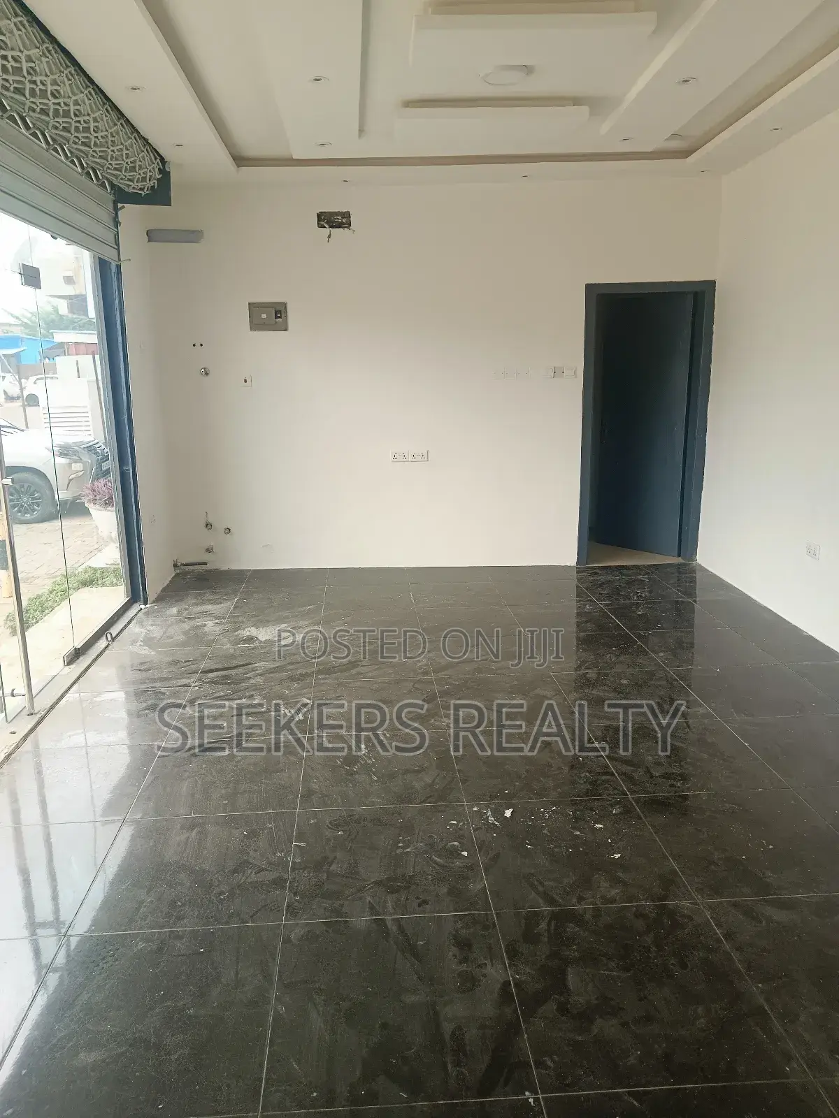 Shop for Rent at Osu