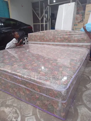 Amazing Bed + Inbuilt Foam>King Size