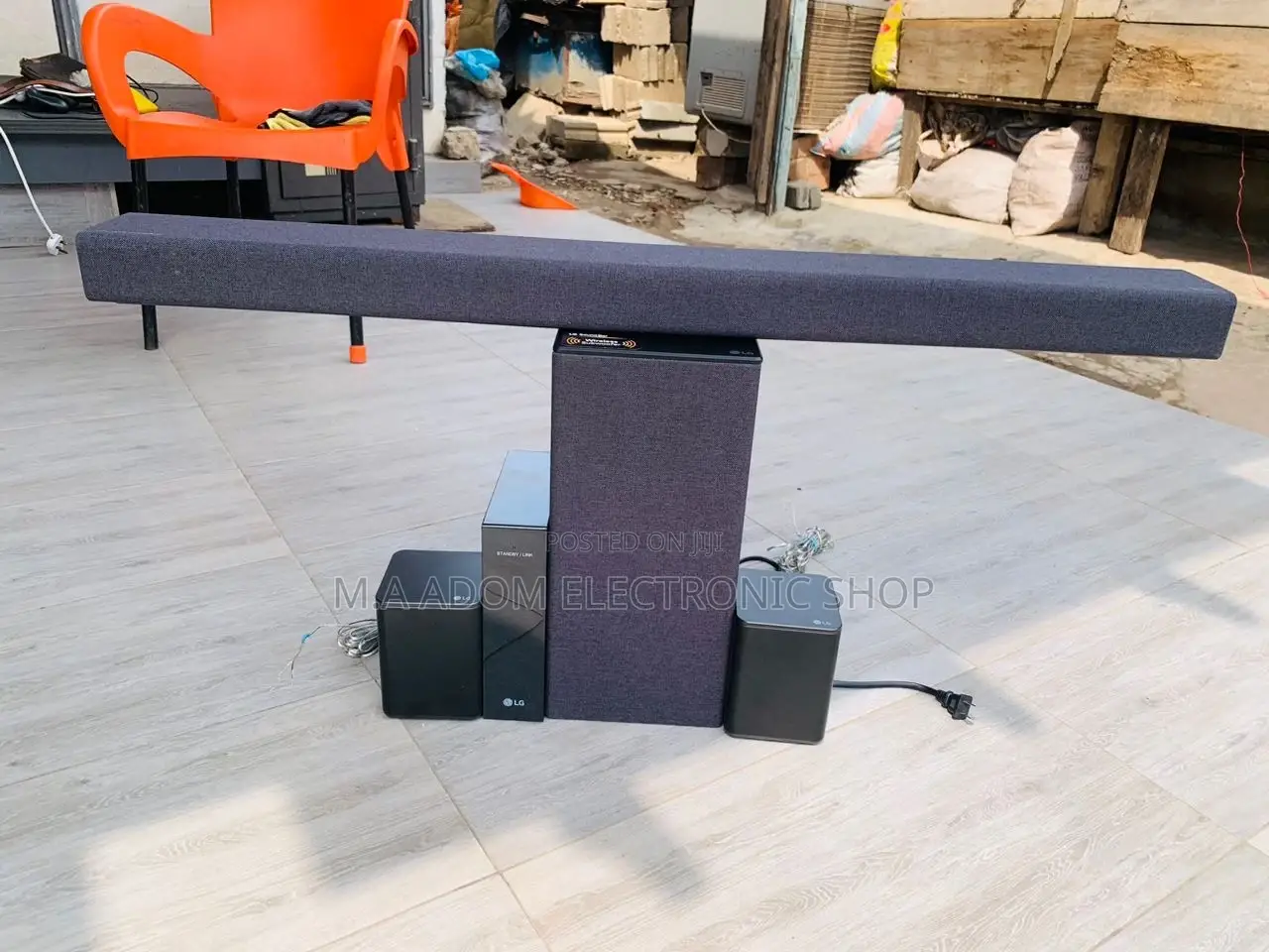 Reliable Lg Sp7r. 7.1 Channel Bluetooth Sound Bar System.
