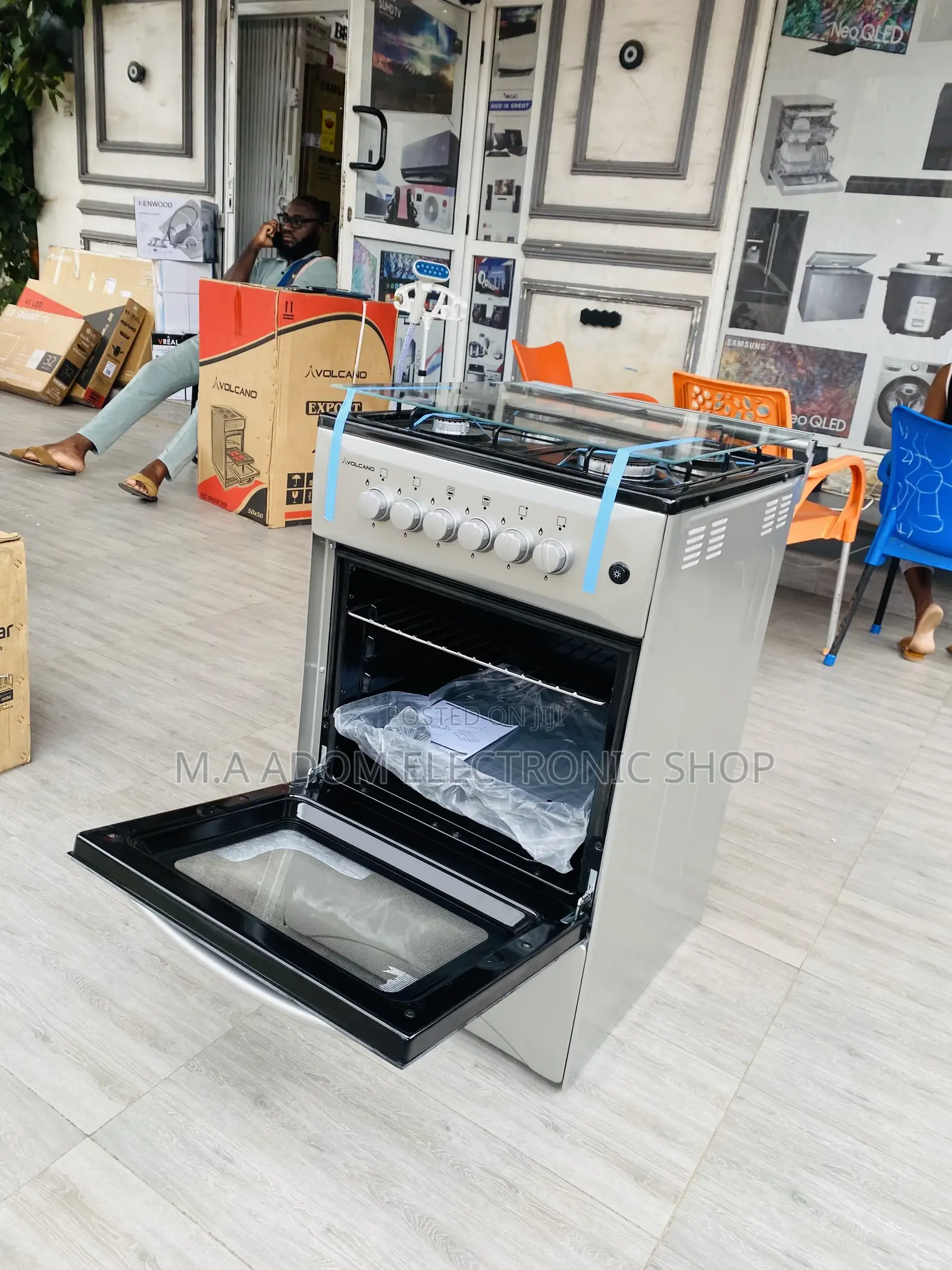 Quality Oven and Grill Volcano 50x50 4 Gas Burner.