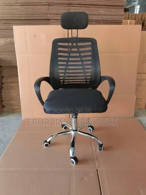 Swevil Chair