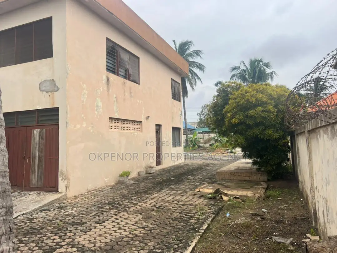 5bdrm House in Teshie-Nungua Estate, Accra Metropolitan for rent