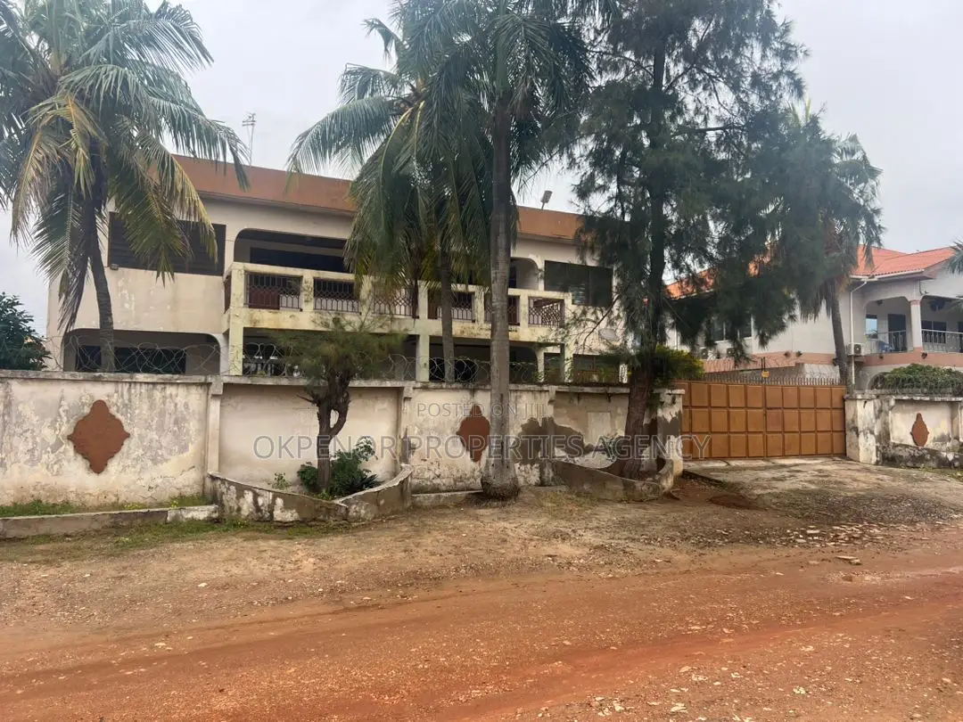 5bdrm House in Teshie-Nungua Estate, Accra Metropolitan for rent