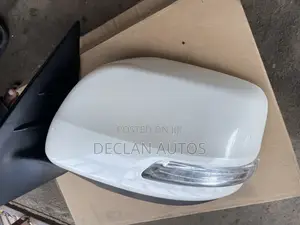 Lexus Lx 570 2017 Driving Mirror