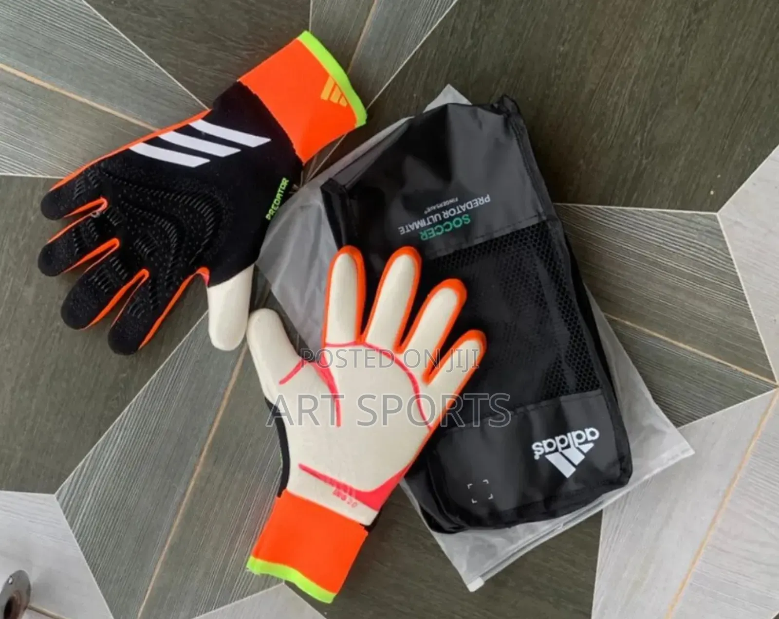 Adidas Predator Ultimate Goalkeepers Gloves
