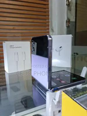 Samsung Galaxy Z Flip4 256 GB Purple