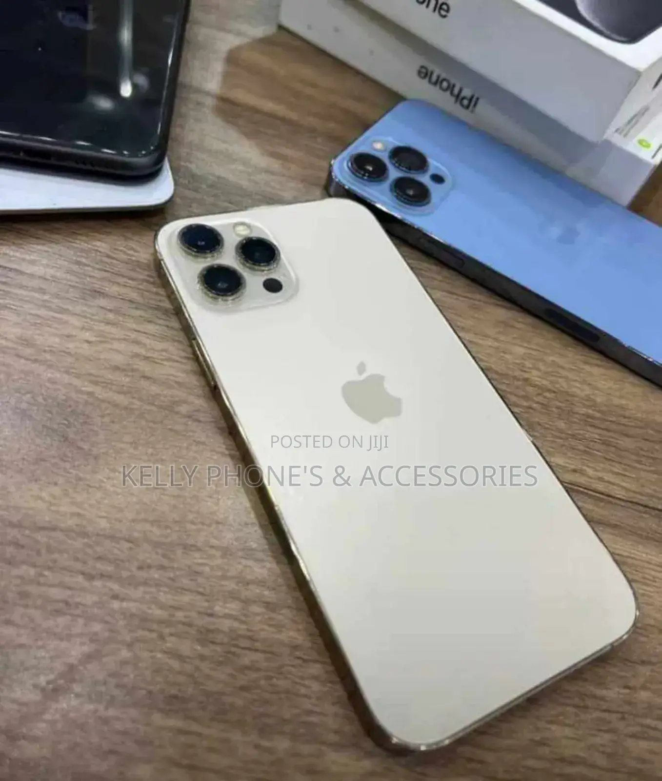 New Apple iPhone 15 Pro Max 256 GB Gold