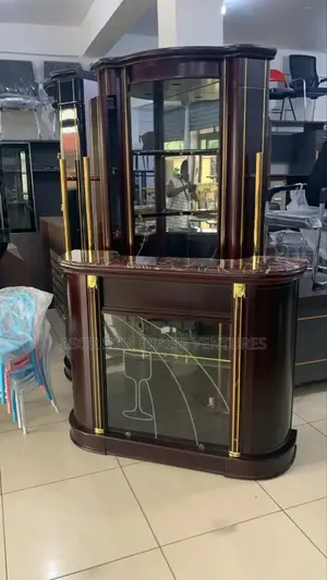 Corner Bar