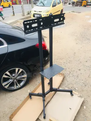 Mobile Trolley Cart 32-70 Suitable for Commercial Use