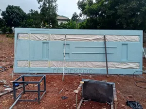 Modern Metal Gate