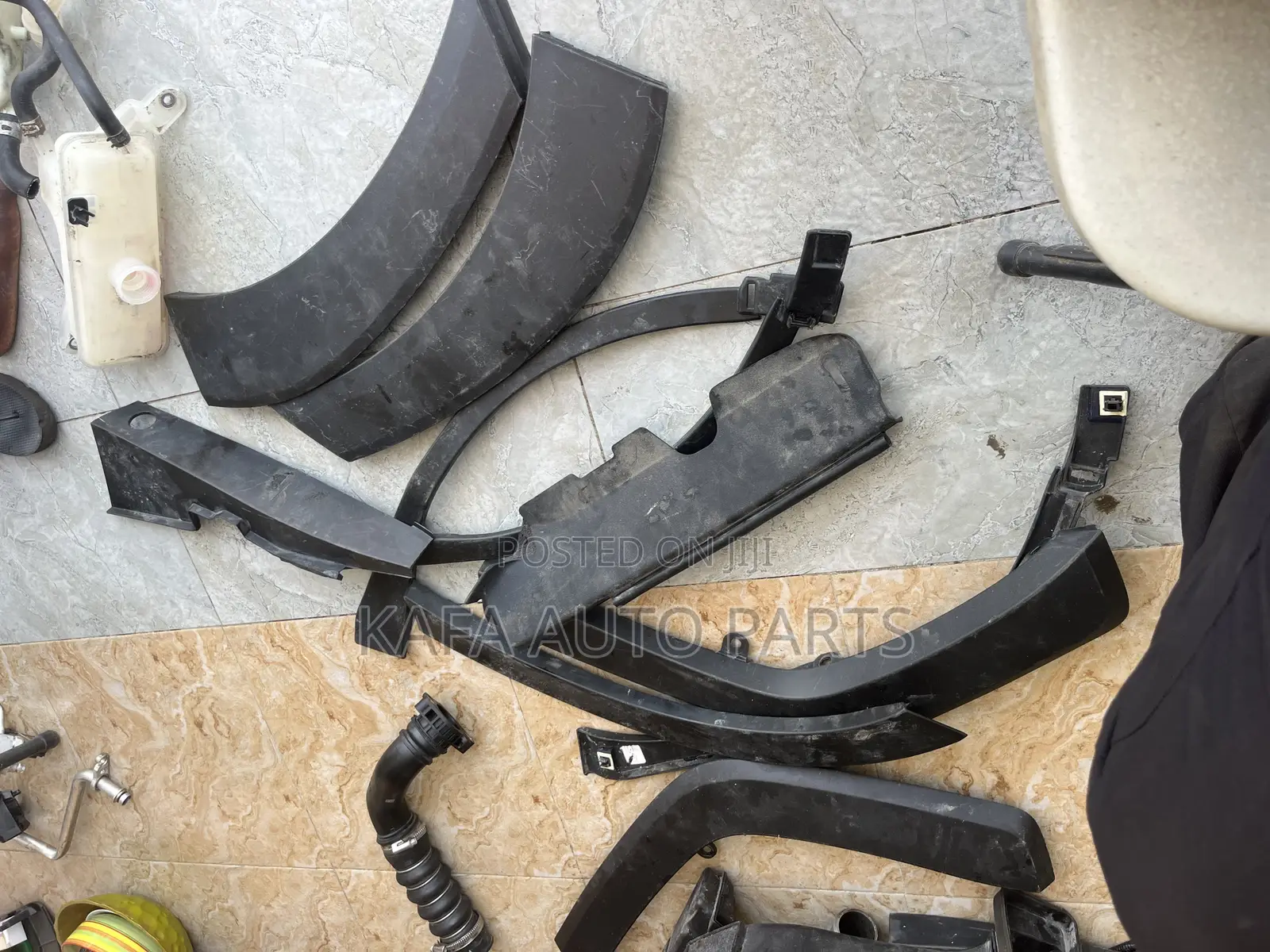 Hyundai / Kia Fender Mouldings Available