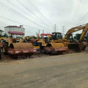 Excavator, Crane, Backhoe,Low Bed , Payloader Buldo for Rent